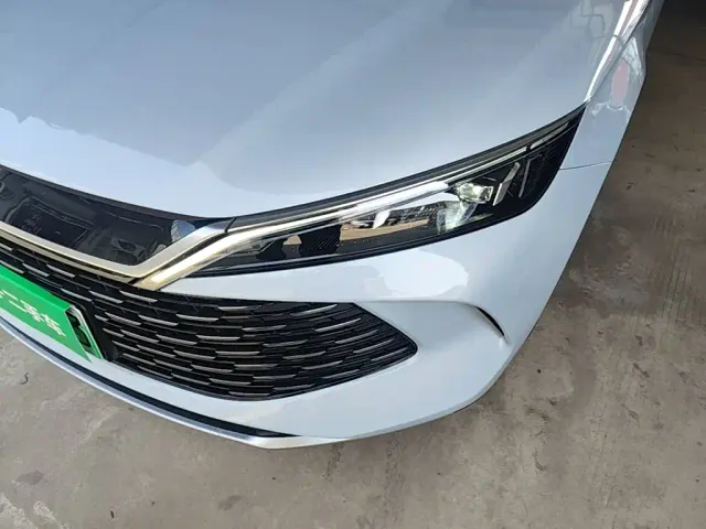 BYD Qin L — Фото автомобиля 23