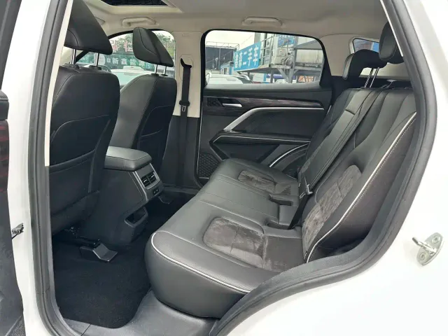 Haval H6 — Фото автомобиля 11