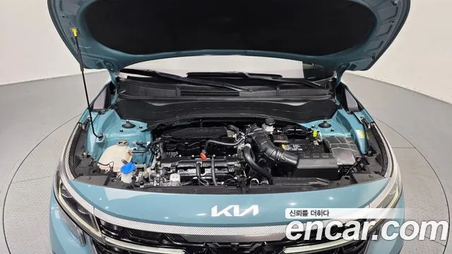 Kia Seltos — Фото автомобиля 9
