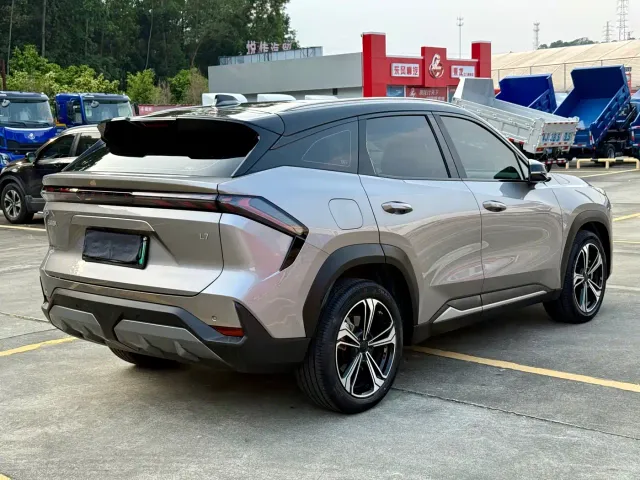 Geely Galaxy L7 — Фото автомобиля 4