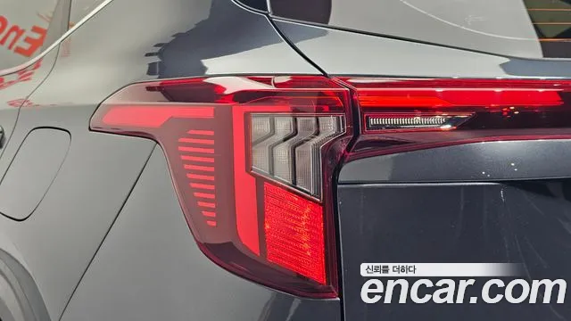 Kia Seltos — Фото автомобиля 8