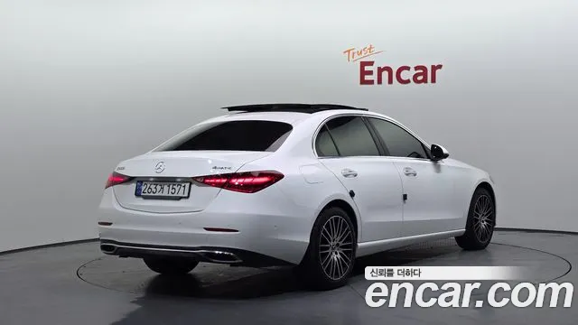 Mercedes-Benz C-Class — Фото автомобиля 2