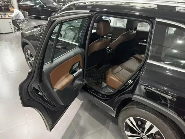 Mercedes-Benz GLB-Class — Фото автомобиля 15