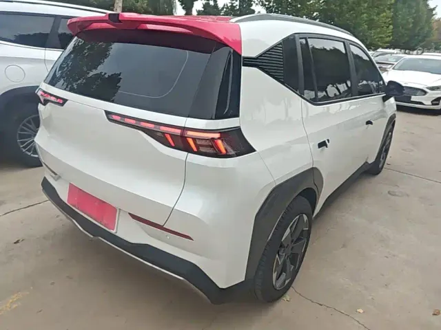 GAC Aion Y — Фото автомобиля 6