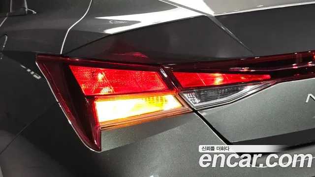 Hyundai Avante — Фото автомобиля 8