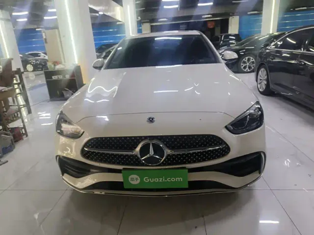 Mercedes-Benz C-Class — Фото автомобиля 2