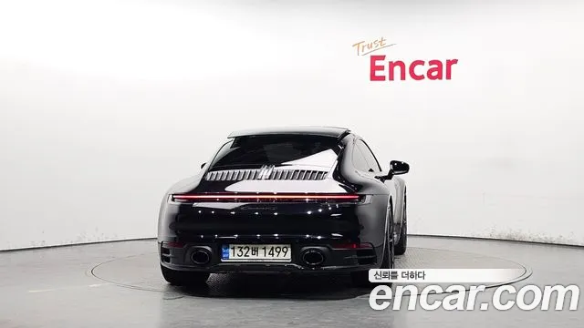 Porsche 911 — Фото автомобиля 4