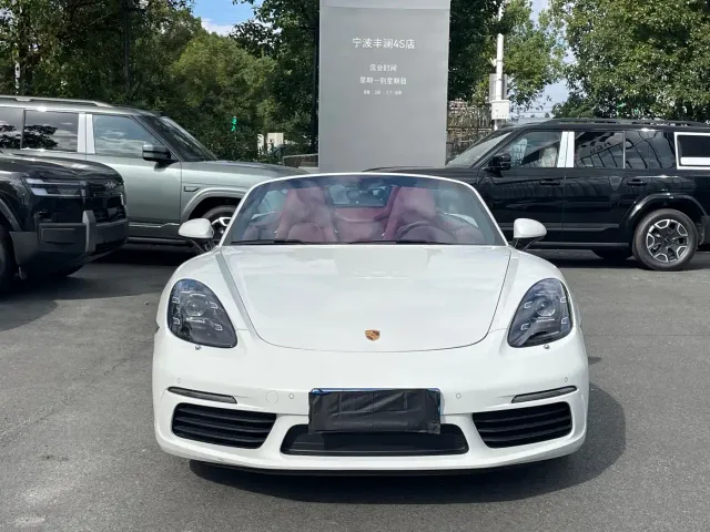 Porsche 718 — Фото автомобиля 2