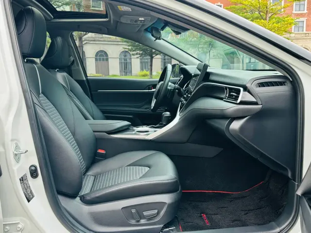 Toyota Camry — Фото автомобиля 17