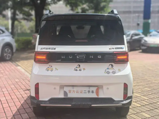 Wuling Hongguang Mini EV — Фото автомобиля 8