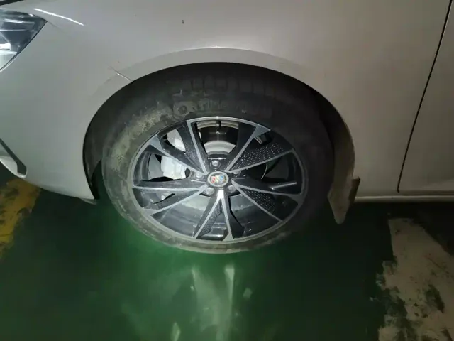 Buick Regal — Фото автомобиля 6