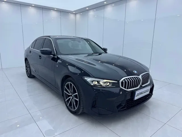 BMW 3 Series — Фото автомобиля 3