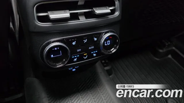 Genesis GV70 2.5T Бензин 2WD — Фото автомобиля 26