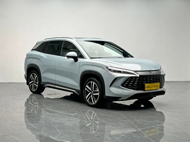 BYD Song L DM-i — Фото автомобиля 8