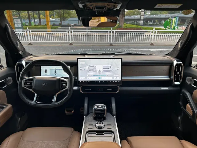 Jetour T2 — Фото автомобиля 12