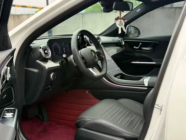 Mercedes-Benz C-Class — Фото автомобиля 8