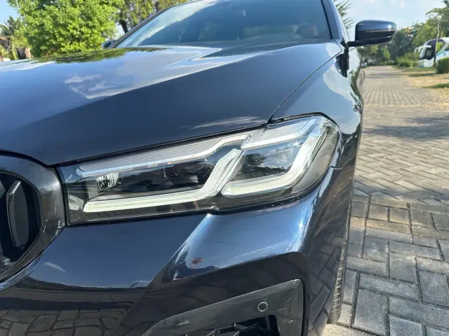BMW 5 Series — Фото автомобиля 23