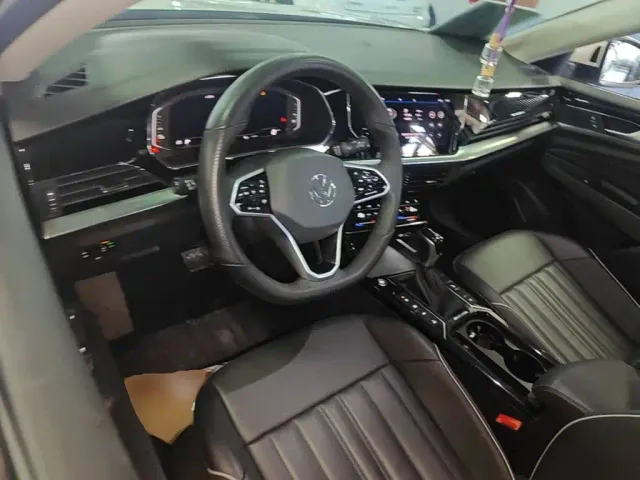 Volkswagen Passat — Фото автомобиля 9