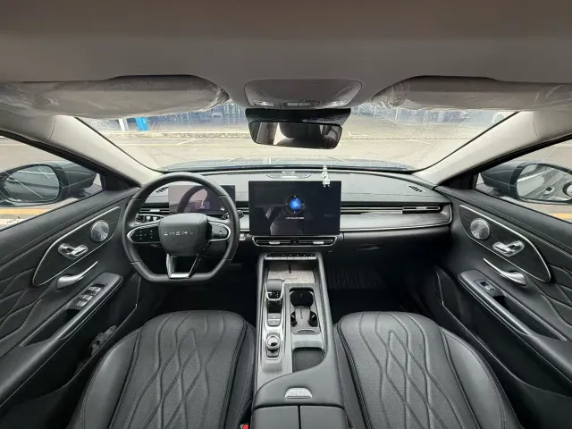 Chery Arrizo 8 PRO — Фото автомобиля 5