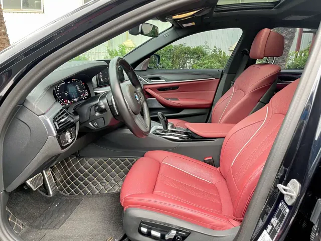 BMW 5 Series — Фото автомобиля 4