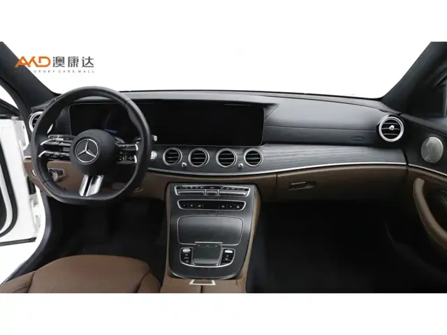 Mercedes-Benz E-Class — Фото автомобиля 5