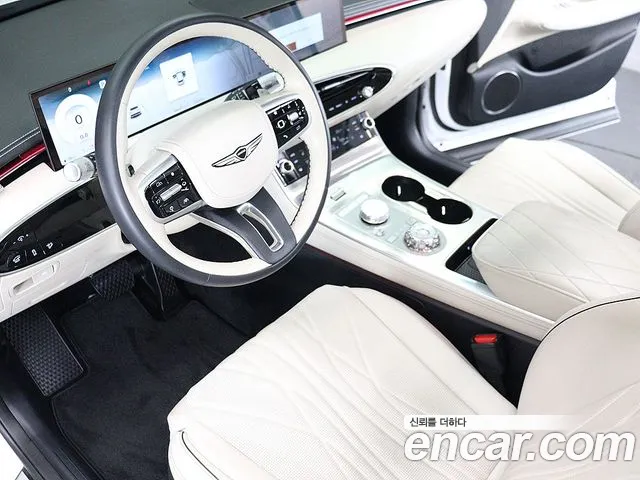 Genesis GV70 — Фото автомобиля 15