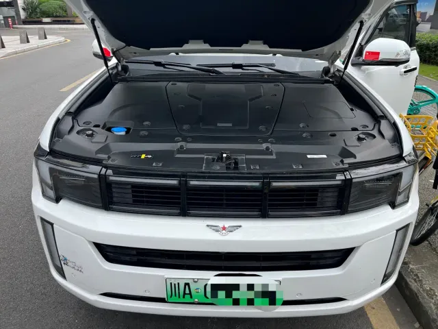 BAIC BJ60 Thunder — Фото автомобиля 3