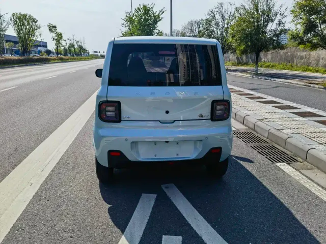 Geely Panda — Фото автомобиля 5