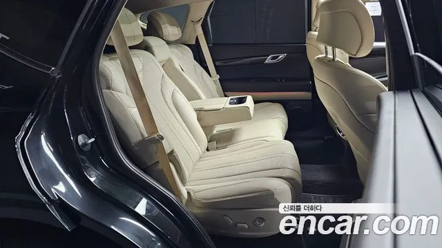 Genesis GV80 2.5T Бензин 2WD — Фото автомобиля 12