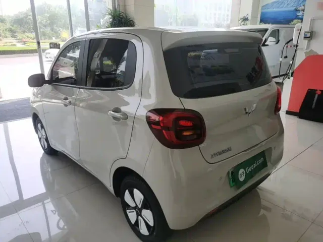 Wuling Hongguang Mini EV — Фото автомобиля 22