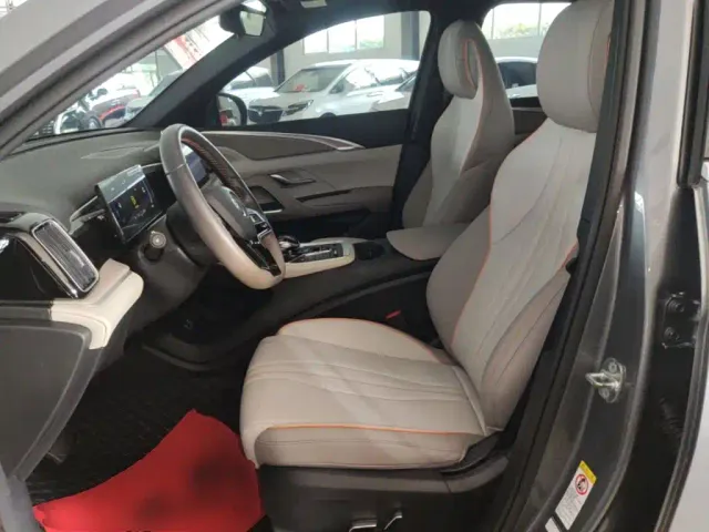 BYD Song Pro — Фото автомобиля 14