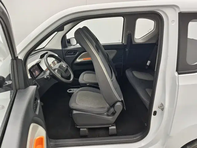 Wuling Hongguang Mini EV — Фото автомобиля 9