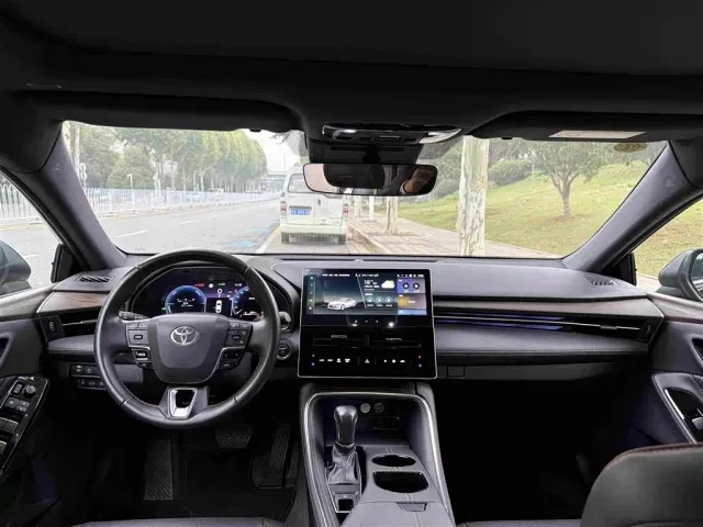 Toyota Avalon — Фото автомобиля 6