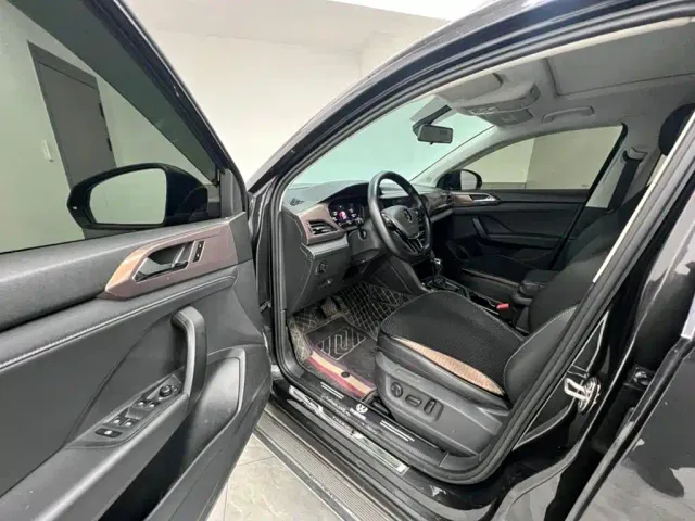 Volkswagen Tharu — Фото автомобиля 13