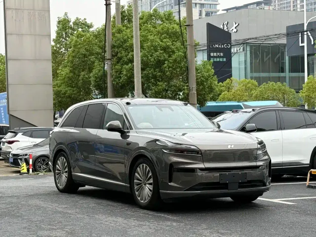 Onvo L90 — Фото автомобиля 3
