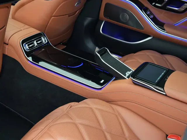 Mercedes-Benz Maybach S-Class — Фото автомобиля 15