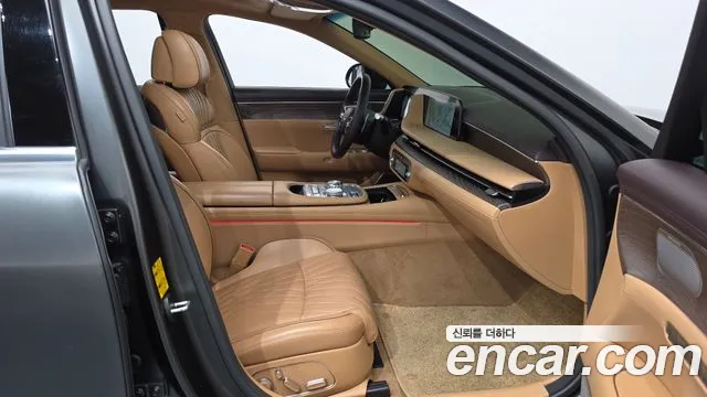 Genesis G90 Бензин 3.5 турбо AWD — Фото автомобиля 4