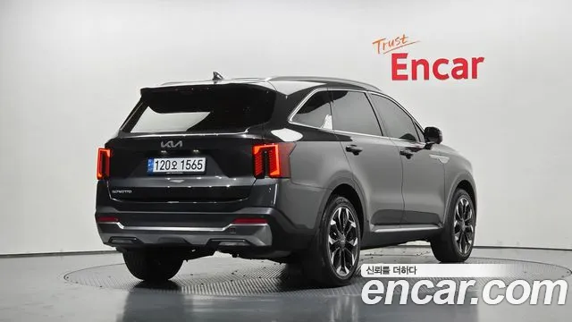 Kia Sorento — Фото автомобиля 2