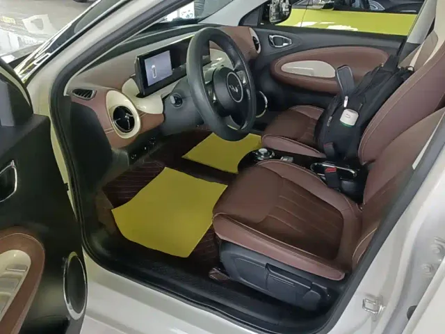 Wuling Bingo — Фото автомобиля 14