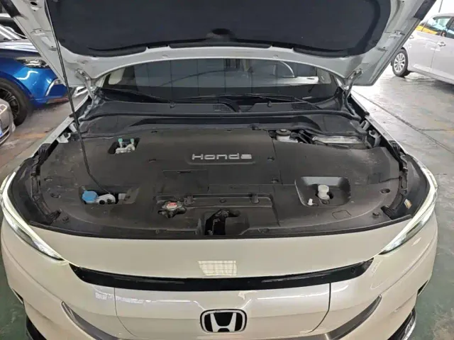 Honda e:NS1 — Фото автомобиля 19