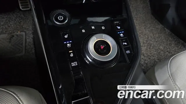 Kia Niro Niro (New) — Фото автомобиля 12