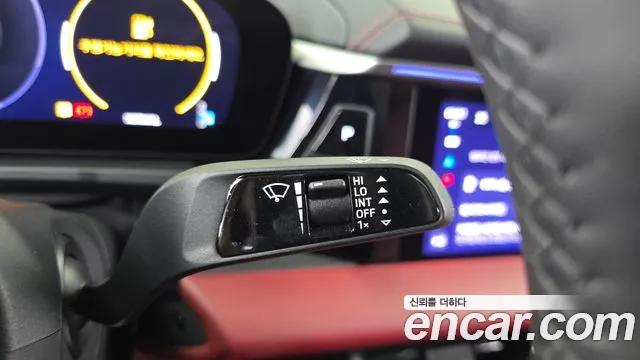 Porsche Macan — Фото автомобиля 23