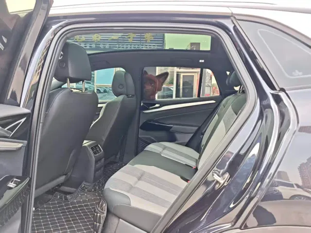 Volkswagen ID.4 Crozz — Фото автомобиля 10