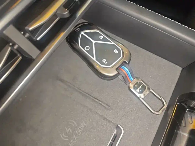 BYD FangChengBao Titanium 3 — Фото автомобиля 8
