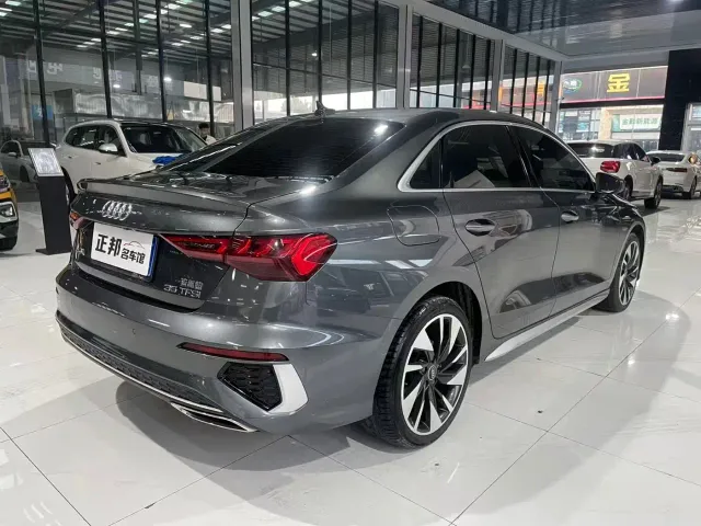 Audi A3 — Фото автомобиля 4