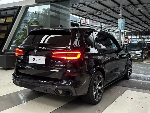 BMW X5 — Фото автомобиля 5