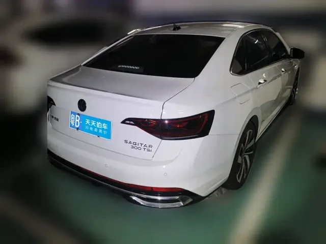 Volkswagen Sagitar — Фото автомобиля 2