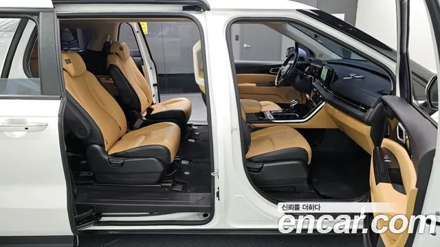 Kia Canival Carnival 4 поколение 9 мест Prestige — Фото автомобиля 12