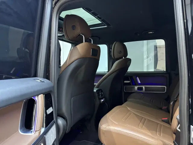 Mercedes-Benz G-Class — Фото автомобиля 12