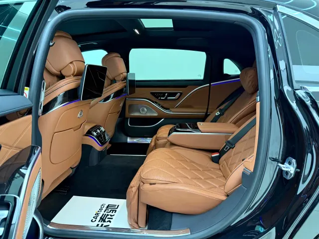 Mercedes-Benz Maybach S-Class — Фото автомобиля 18